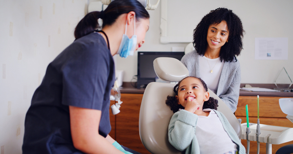 How An Infant Dentist Helps Establish Good Oral Health